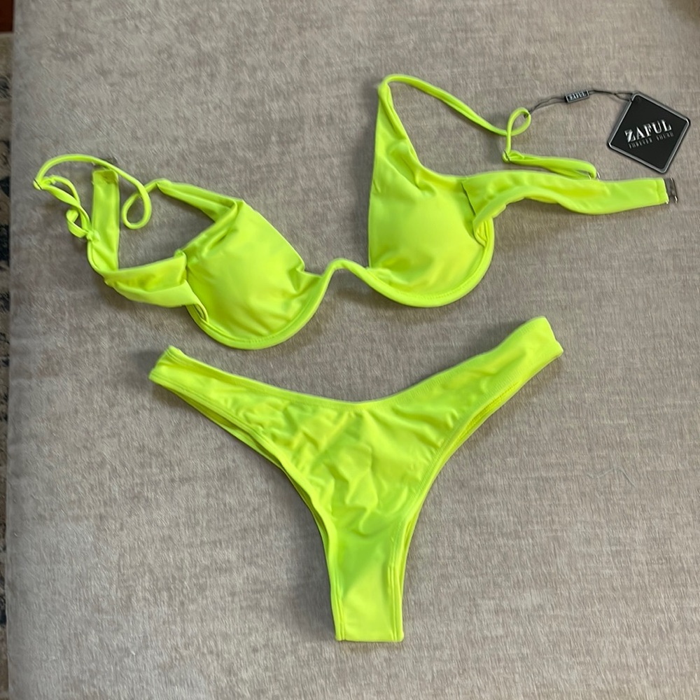 NWT, Two piece swimsuit
